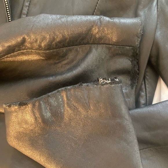 Authentic Leather Cropped Black Jacket - Picture 7 of 7